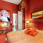 Feel The French Bourgeois Air In This Exceptional Apartment